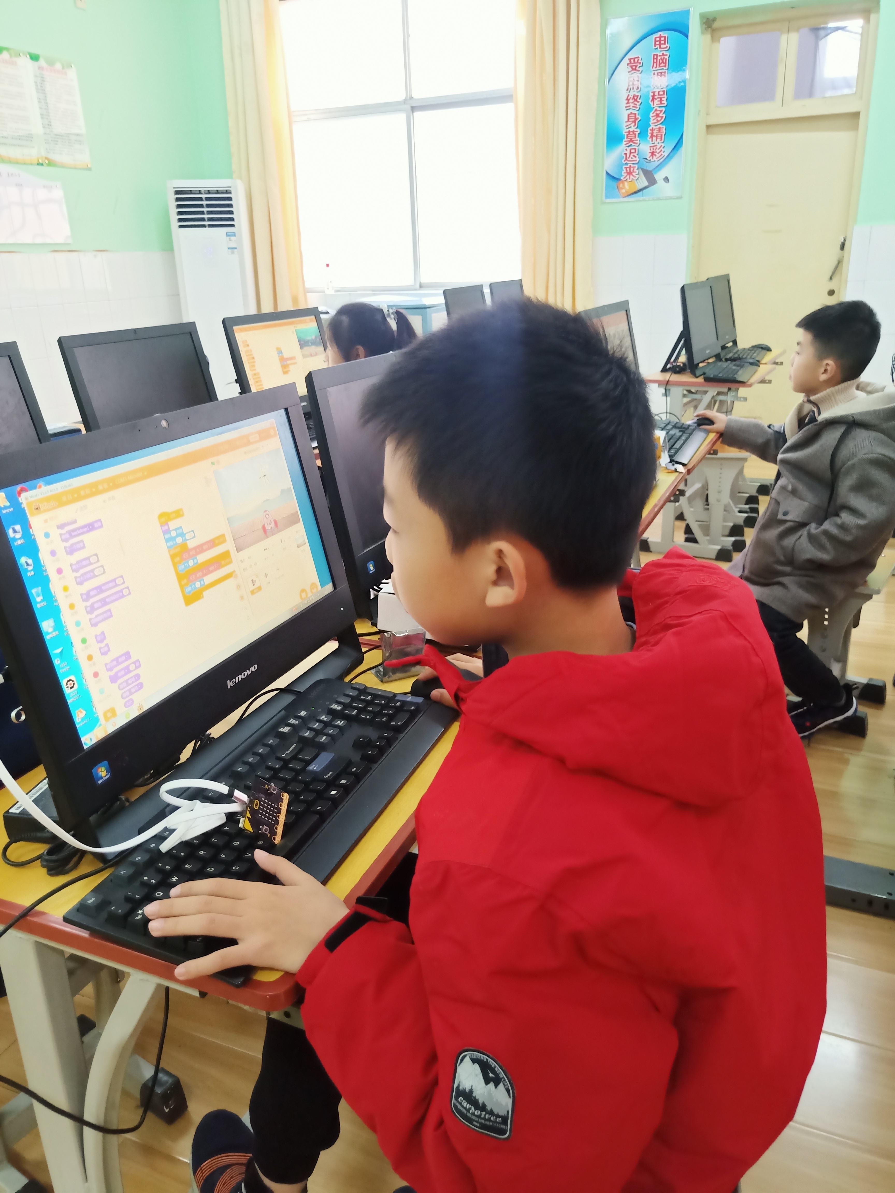 小学编程到底是啥(小学编程是什么东西)