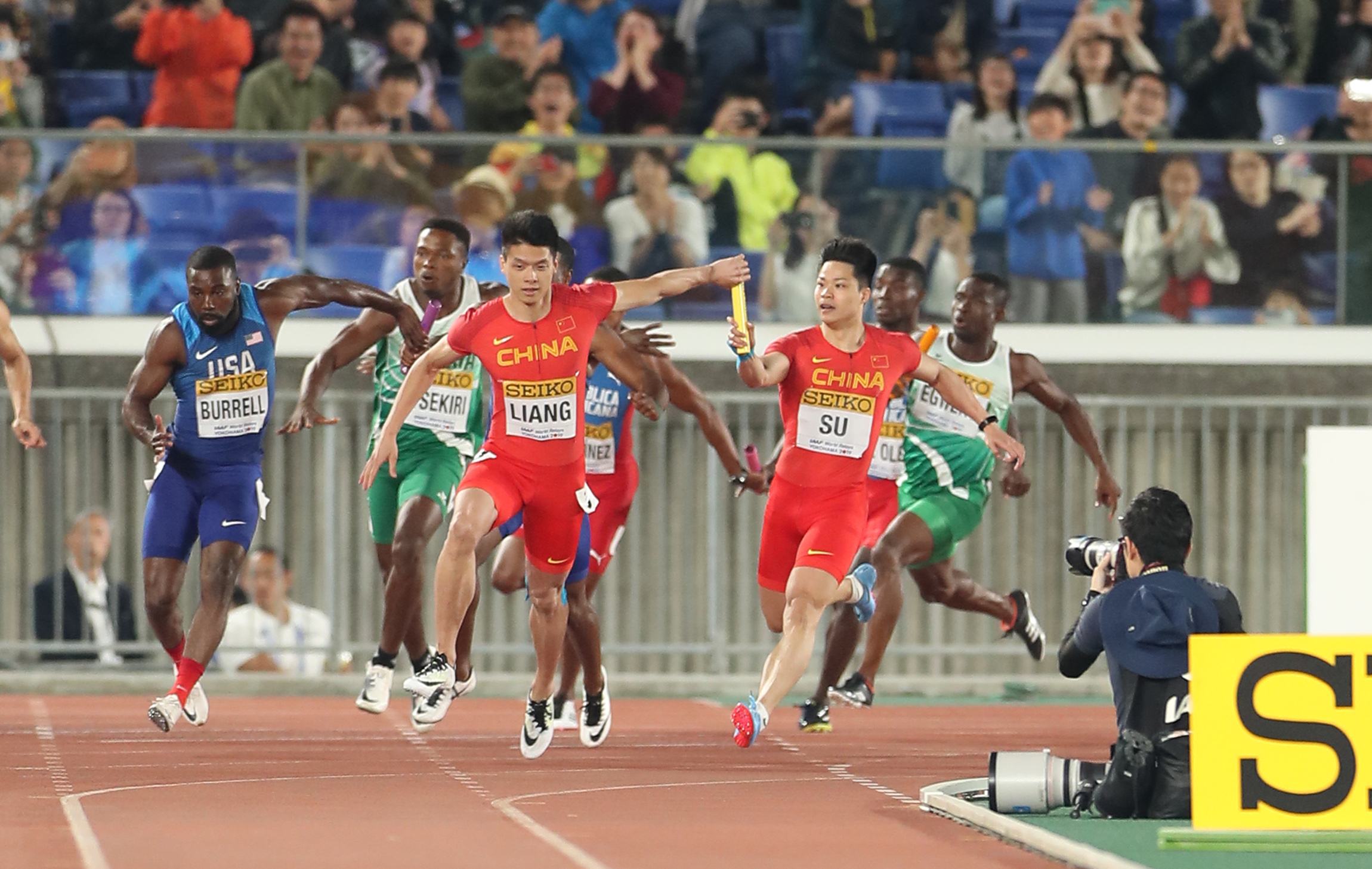 田径男子4x100米接力决赛(田径男子4x100米接力决赛视频)