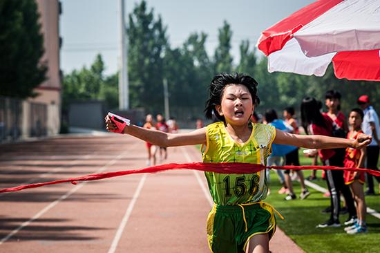 怎样练出可怕的爆发力小学生(怎样练出可怕的爆发力小学生视频)